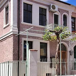  Hostel Old House